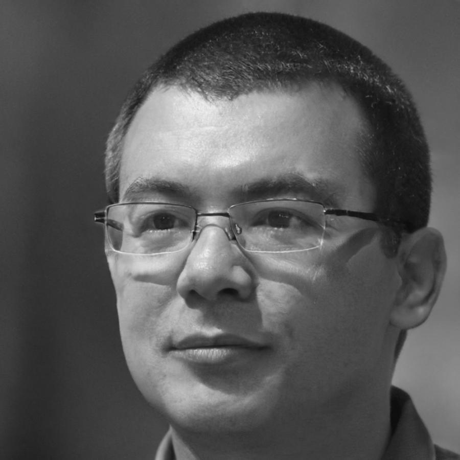 Dr. Amadeo Vázquez, Director de Investigación selitharvion